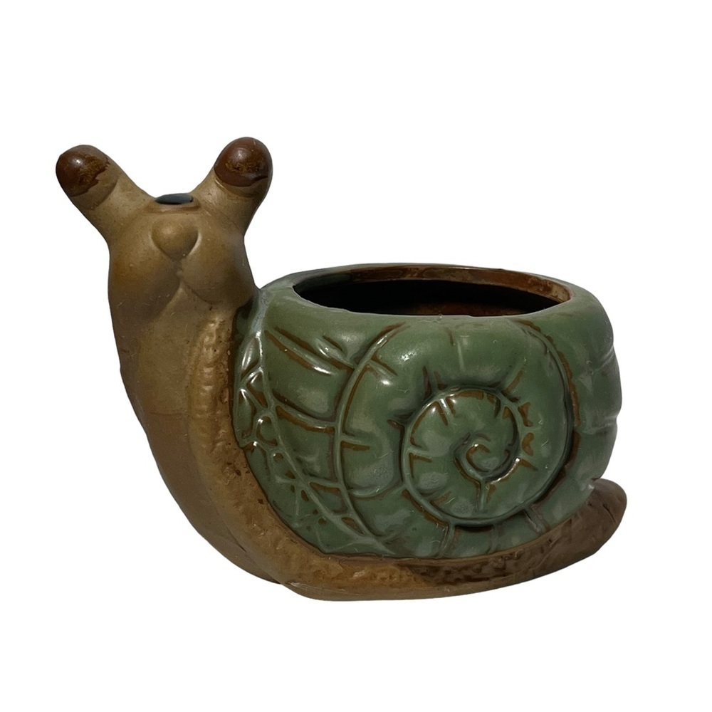 Terracotta Snail‎ Planter Pot for Succulent or Small Plants or Catchall for Desk